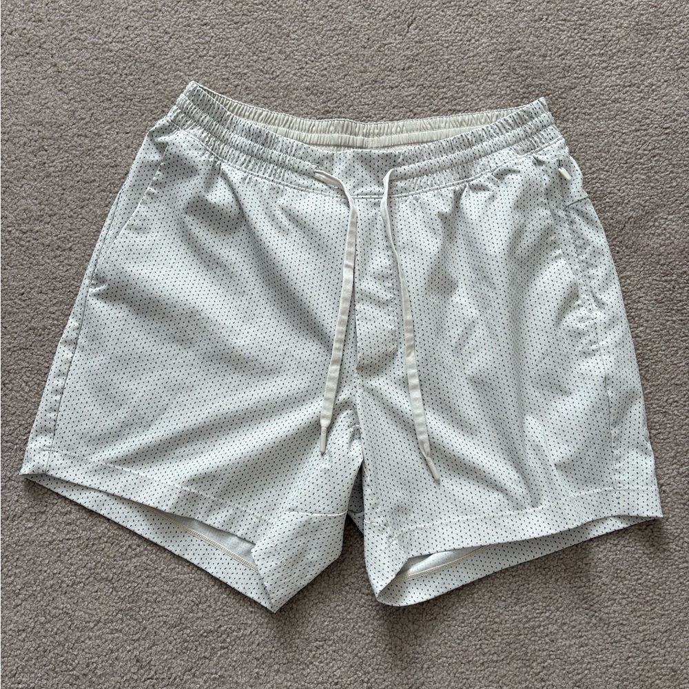 Lululemon Athletica White Men's Athletic Shorts